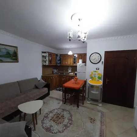 Kwatera prywatna Refika Berat